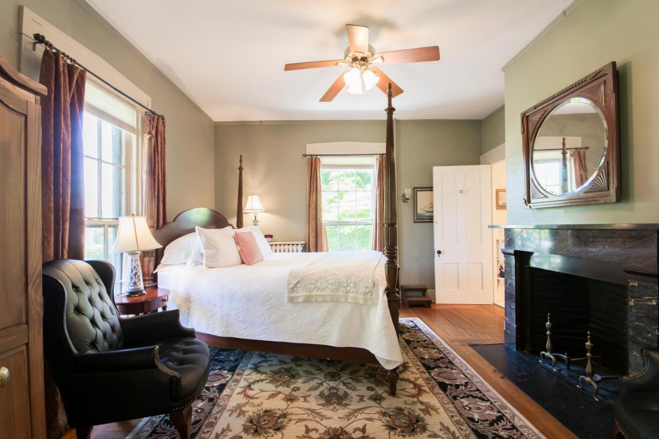 Marshall Slocum Inn Нюпорт Екстериор снимка