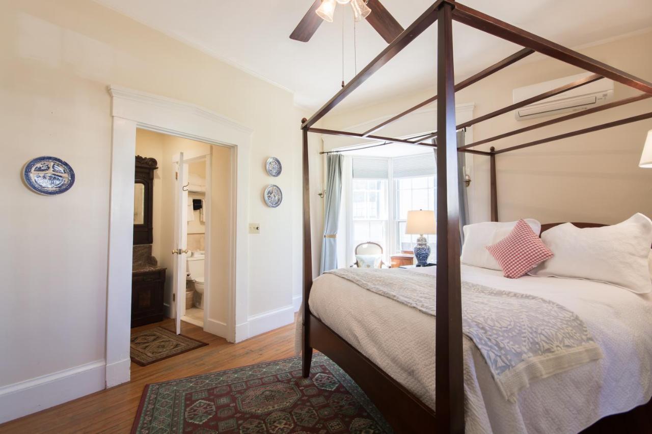 Marshall Slocum Inn Нюпорт Екстериор снимка